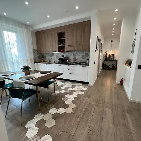 לינה וארוחת בוקר Casa S Marco ורונה