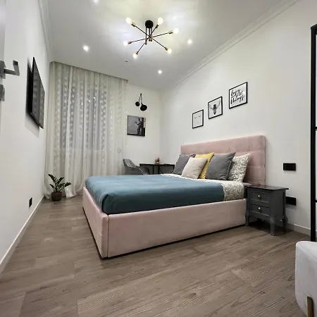 לינה וארוחת בוקר Casa S Marco 3*